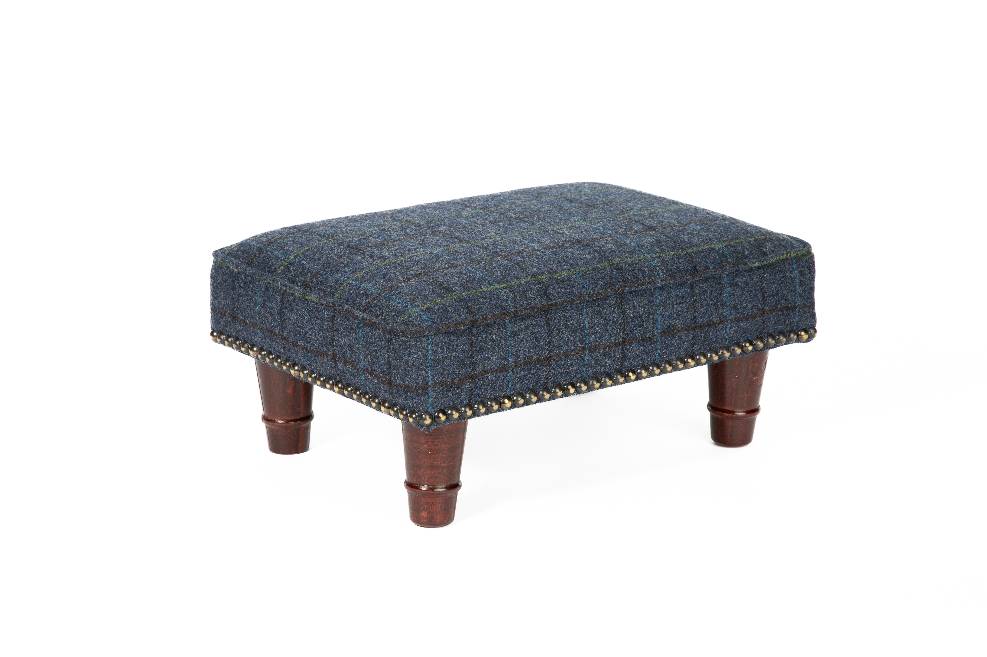 The Royal Blue/Spanish Nailing